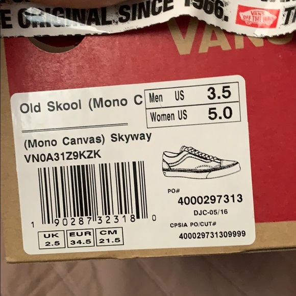 Vans! - Picture 4 of 5